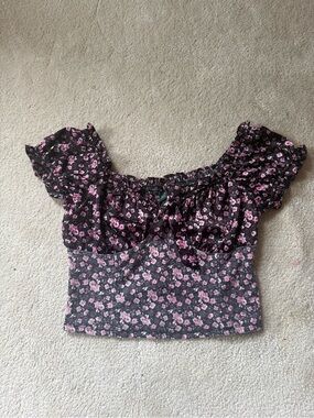 wild fable Black Off-Shoulder Crop Top with Pink Floral Print